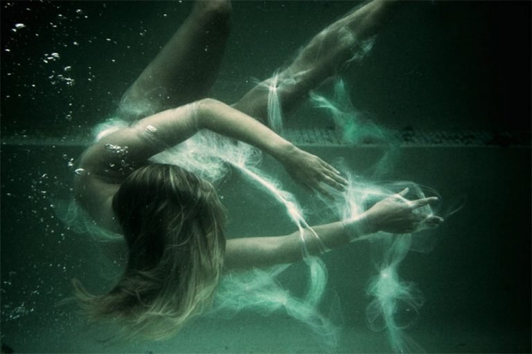 The Underwater Photography Of Claudia Legge Sensual Beautiful Ethereal Moments Journal